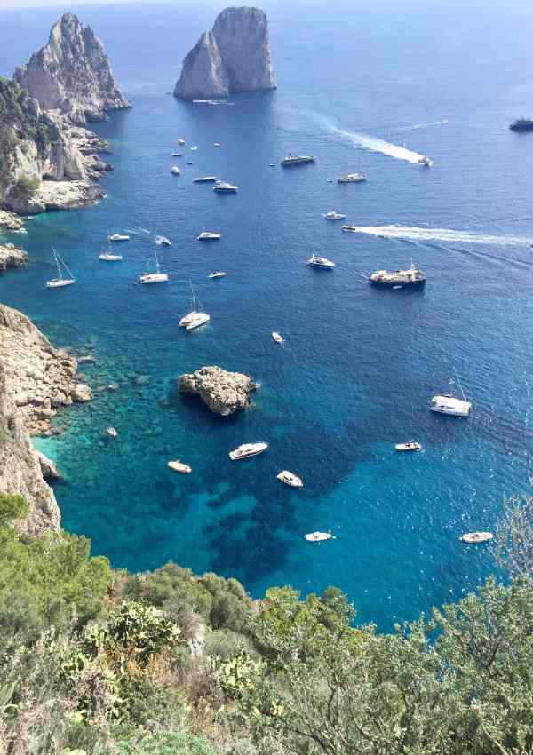 capri-tour-with-entrance-to-the-blue-grotto